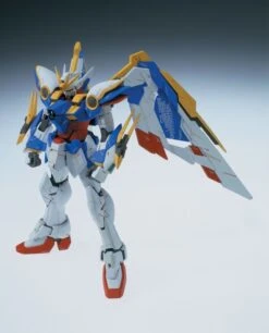 Bandai Gundam 1/100 MG Gundam Wing XXXG-01W Wing Gundam Ver Ka. Model Kit