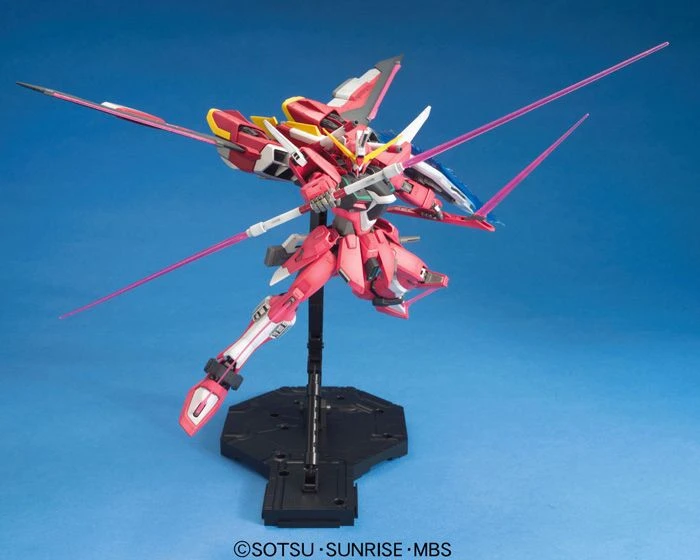 Bandai Gundam 1/100 MG Infinite Justice Z.A.F.GT. Mobile Suit ZGMF-X19A Seed Destiny Model Kit - Image 4