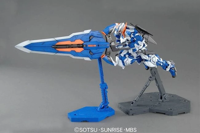 Bandai Gundam 1/100 MG Seed VS Astray MBF-P03 Gundam Astray Blue Frame Second Revise Model Kit - Image 9