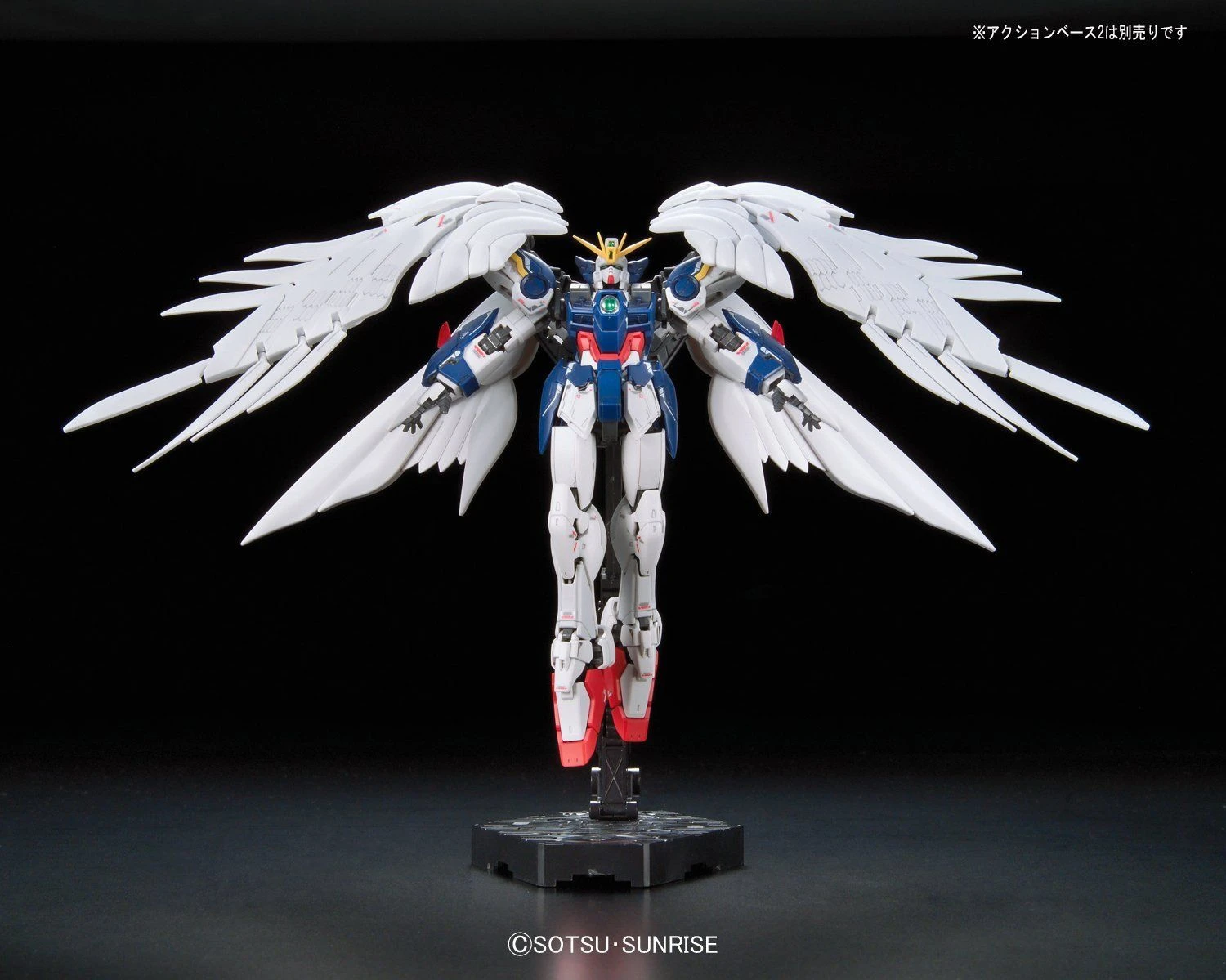 Bandai Gundam 1/144 RG #17 Wing Endless Waltz XXXG-00W0 Wing Gundam Zero EW (Wing Zero Custom) Model Kit - Image 2
