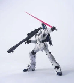 Bandai Gundam 1/144 HGUC #101 UC RX-0 Unicorn Gundam (Unicorn Mode) Model Kit