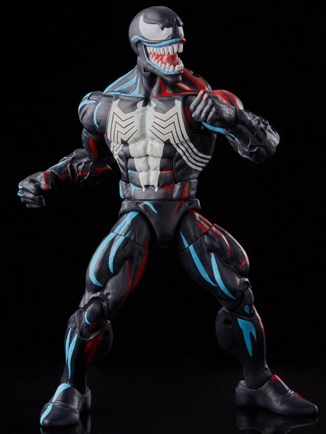 SDCC 2021 Hasbro Marvel Legends Venom Action Figure - Image 2