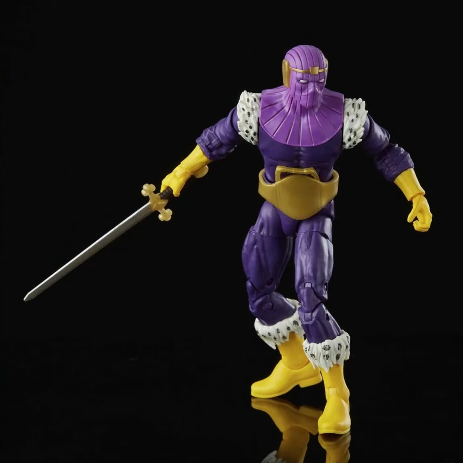 Hasbro Marvel Legends Baron Zemo 2022 Walgreen Exclusive Action Figure - Image 2