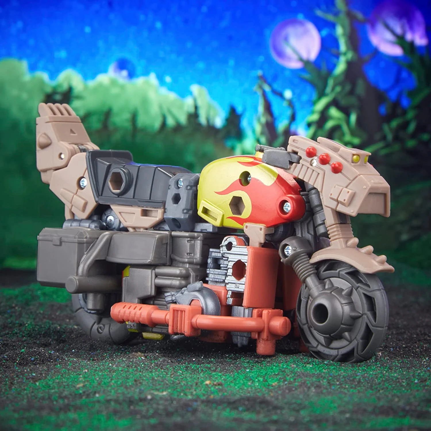 Hasbro Transformers Generations Legacy Evolution Deluxe Class Crashbar Action Figure - Image 6