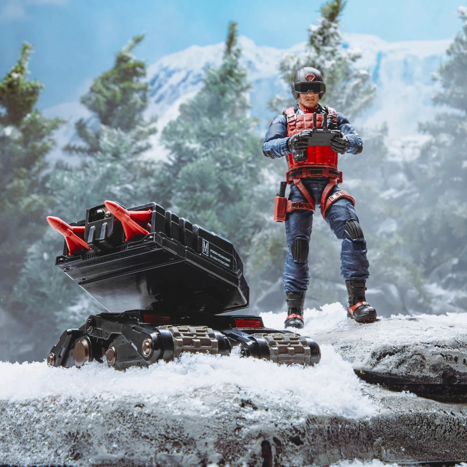 Hasbro G.I. Joe Classified Series Scrap-Iron & Anti-Armor Drone Action Figure - Image 2